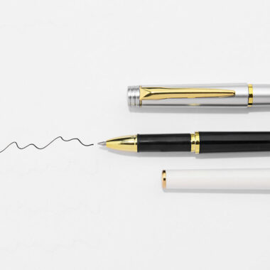 Custom 0.5mm Gel Ballpoint Pen with Sporty Metal Design and Logo Printing