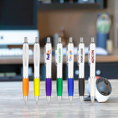 Custom Smooth Plastic Ballpoint Pen for Professional Use
