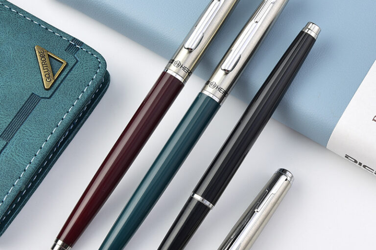 Vintage brass and rosewood fountain pen with ink converter for business and gifts